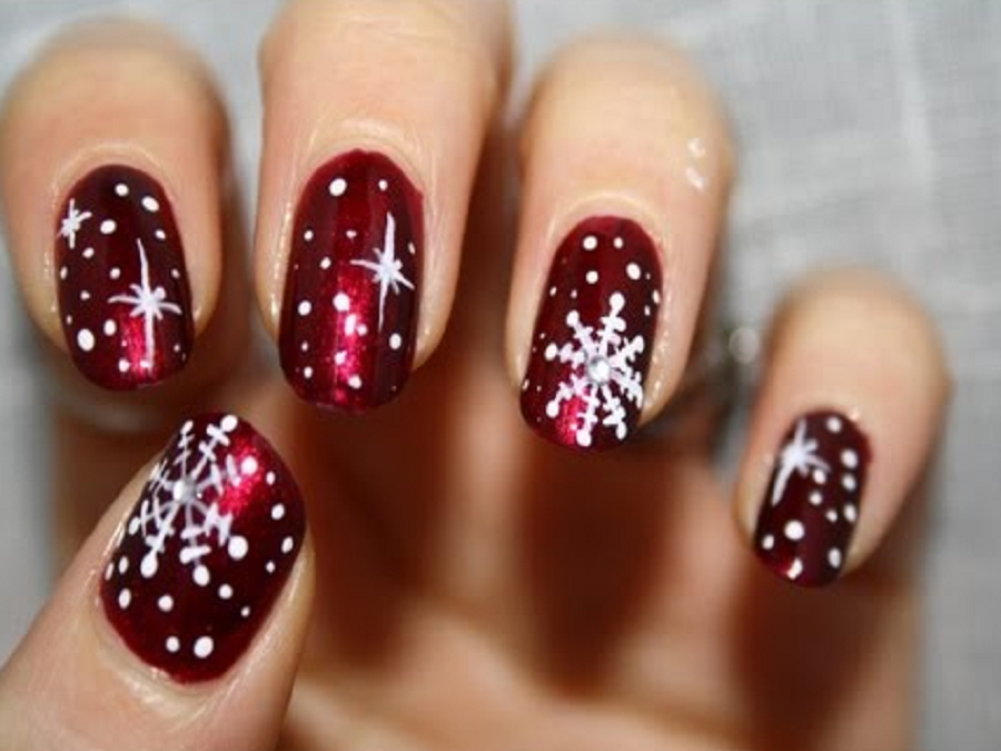 8. Gradient Purple and Teal Christmas Nail Design - wide 9